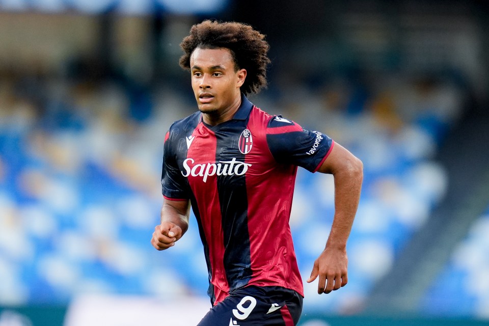 Joshua Zirkzee's United transfer could be halted if his agent's demands for his brother are met by AC Milan