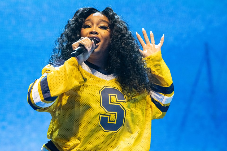 SZA is headlining on the Sunday night
