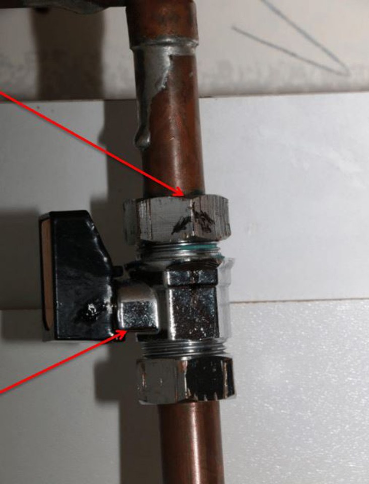 Handout photo issued by Wiltshire Police of a damaged gas valve in the kitchen of Emile Cilliers, which he allegedly damaged in an attempt to kill his wife Victoria