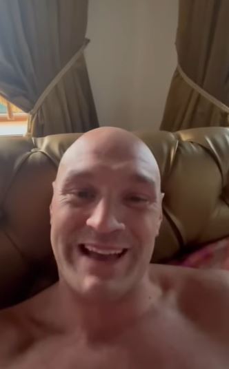 Tyson Fury shared an important message for Frank Warren and Queensbury from his bed on Instagram