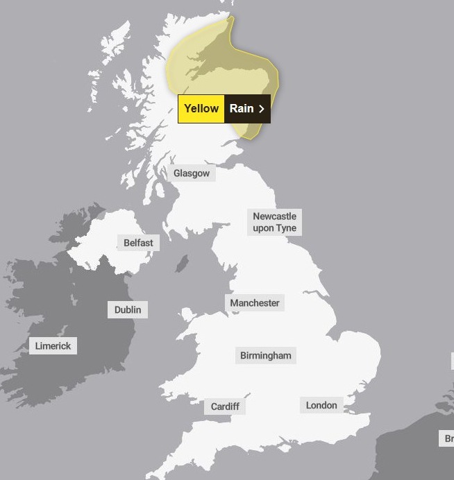 a map of the united kingdom shows a yellow rain warning