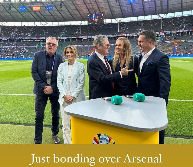 Laura Woods bonded with Prime Minister Sir Keir Starmer alongside Gary Neville