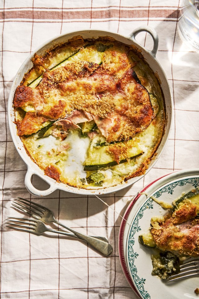 This ham and courgette torte looks delicious and will satisfy the whole family