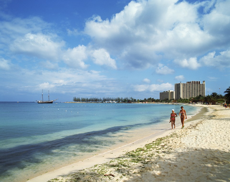 Holland America’s cruise will take you sailing around the Caribbean ahead of Christmas