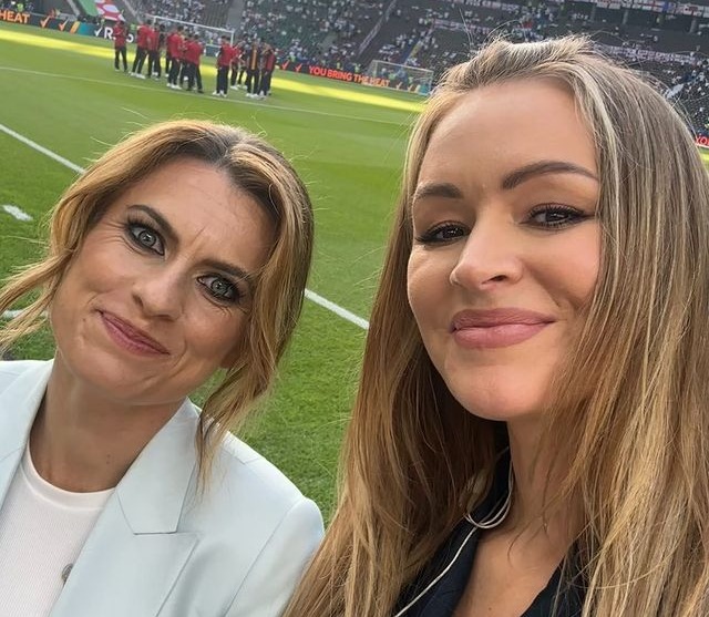 Woods also posed with fellow ITV star Karen Carney