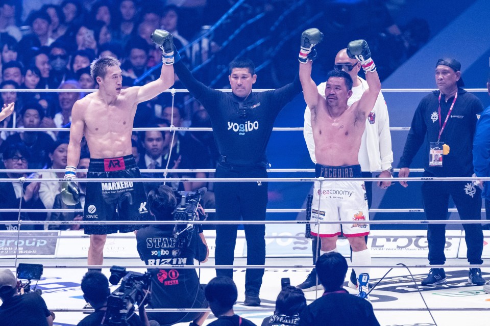 The bout was officially declared a draw but fans were in doubt who had won on the unofficial score cards
