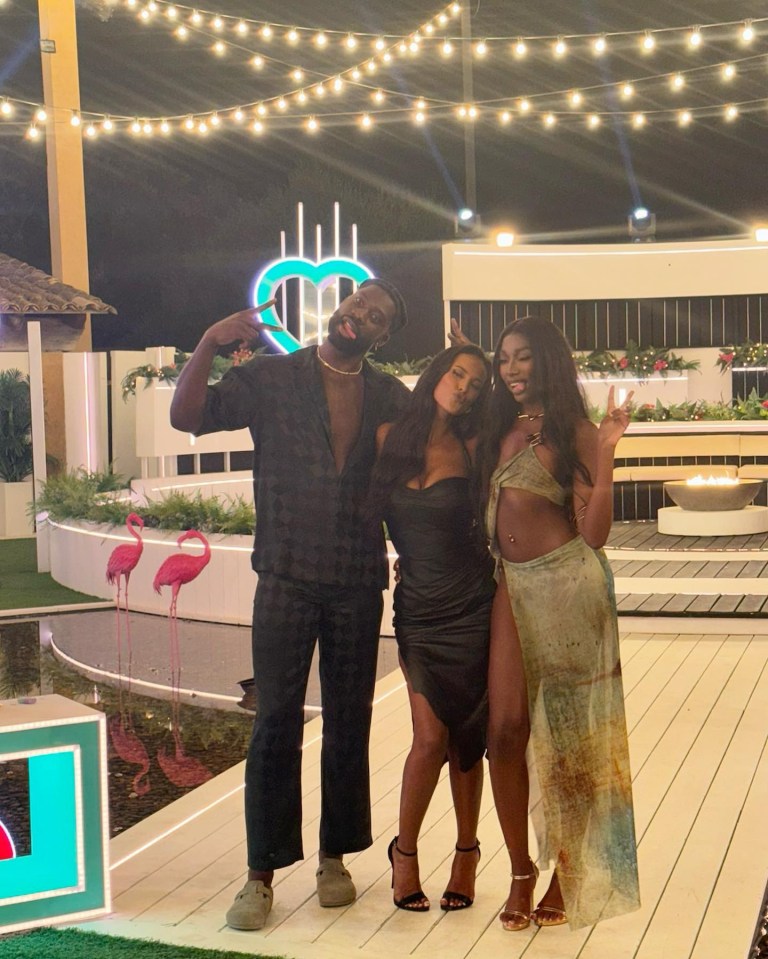 Maya posed with Love Island 2024 winners Mimii and Josh