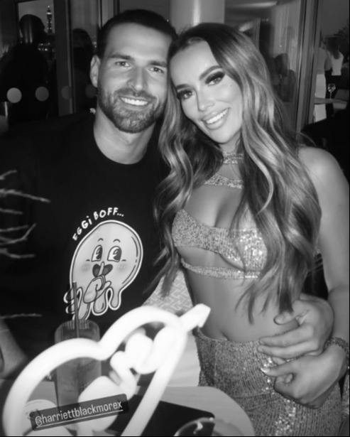 a black and white photo of a man and woman with the caption ronnievint