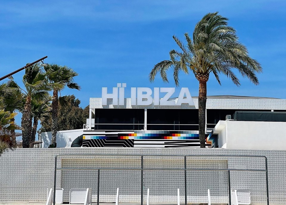 a building with the word hi ibiza on it