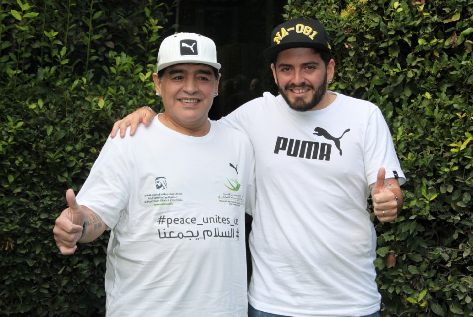 ROME, ITALY - OCTOBER 10: Argentinian soccer legend Diego Armando Maradona with his son Diego Armando Maradona Junior poses during the photocall for the presentation of the 'Play of Peace - United for Peace', charity soccer match on October 10, 2016 in Rome, Italy.</p>
<p>PHOTOGRAPH BY Marco Ravagli / Barcroft Images</p>
<p>London-T:+44 207 033 1031 E:hello@barcroftmedia.com -<br />
New York-T:+1 212 796 2458 E:hello@barcroftusa.com -<br />
New Delhi-T:+91 11 4053 2429 E:hello@barcroftindia.com www.barcroftimages.com (Photo credit should read Marco Ravagli / Barcroft Media via Getty Images / Barcroft Media via Getty Images)