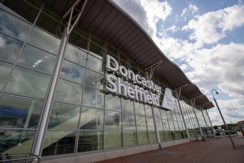 a large building that says doncaster sheffield on it