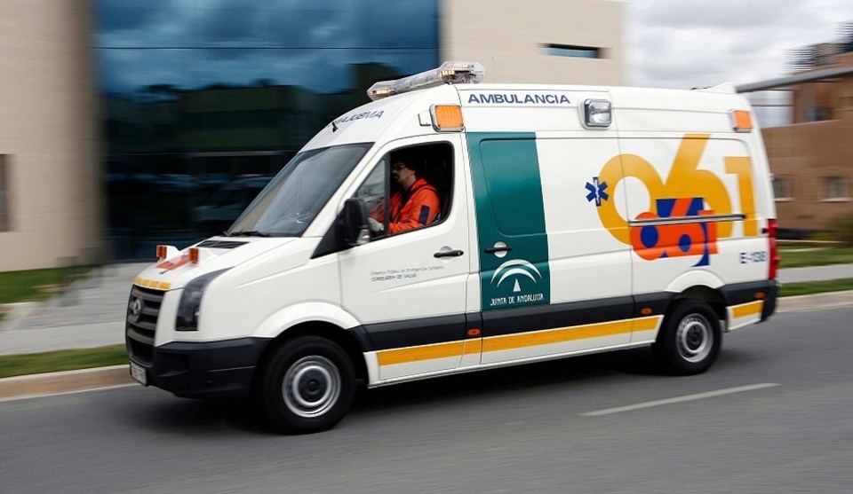 a white van with the word ambulancia on the side