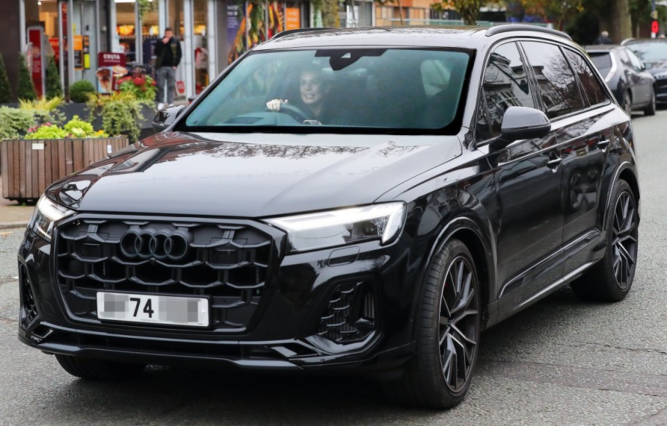 5.11.24......Coleen Rooney nips to the shops in Hale Village, Cheshire on Tuesday afternoon before driving off in her new 74 plate £140,000 Audi SQ7 4x4.