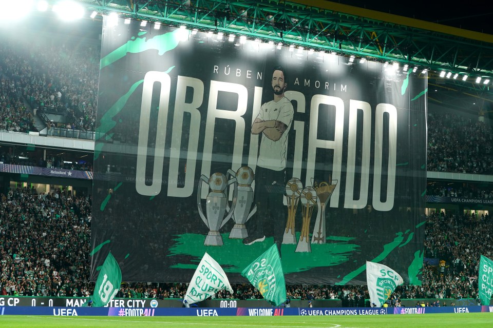 a large billboard with ruben amorim on it