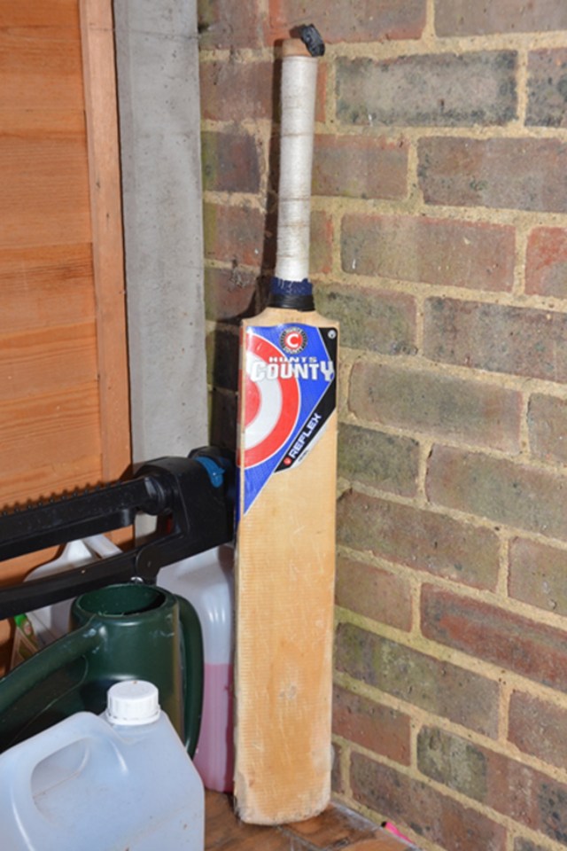 Cricket bat used as evidence in a murder trial.