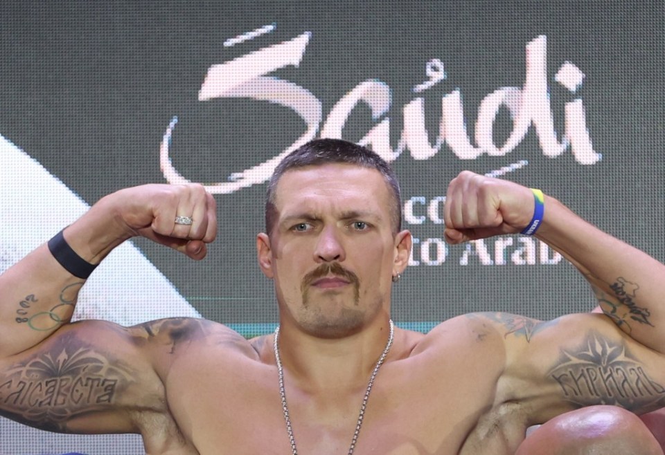 epa11349191 Oleksandr Usyk of Ukraine poses during the weigh-in in Riyadh, Saudi Arabia, 17 May 2024. Tyson Fury and Oleksandr Usyk will face each other in the first undisputed heavyweight contest of the 21st century on 18 May 2024 in Riyadh. EPA/ALI HAIDER