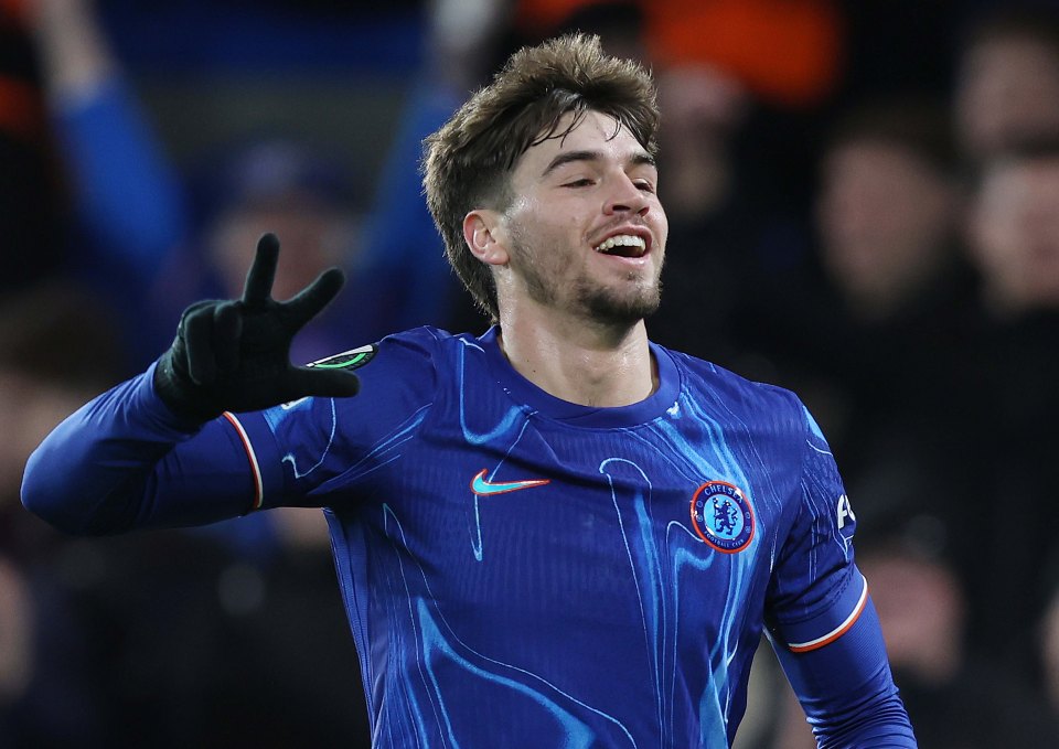 LONDON, ENGLAND - DECEMBER 19: Marc Guiu of Chelsea goal celebration after scoring to complete his hat trick during the UEFA Conference League 2024/25 League Phase MD6 match between Chelsea FC and Shamrock Rovers at Stamford Bridge on December 19, 2024 in London, England. (Photo by Crystal Pix/MB Media/Getty Images).