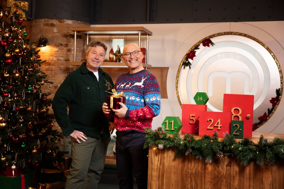 Wallace posed up for Celebrity MasterChef: Christmas Cook-off