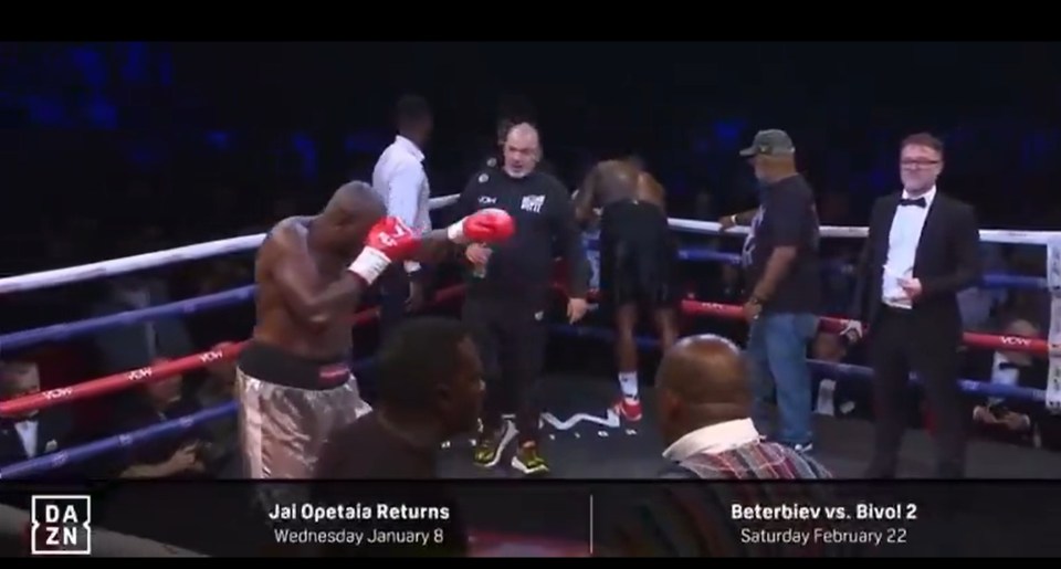 Boxer Jai Opetaia in the ring.