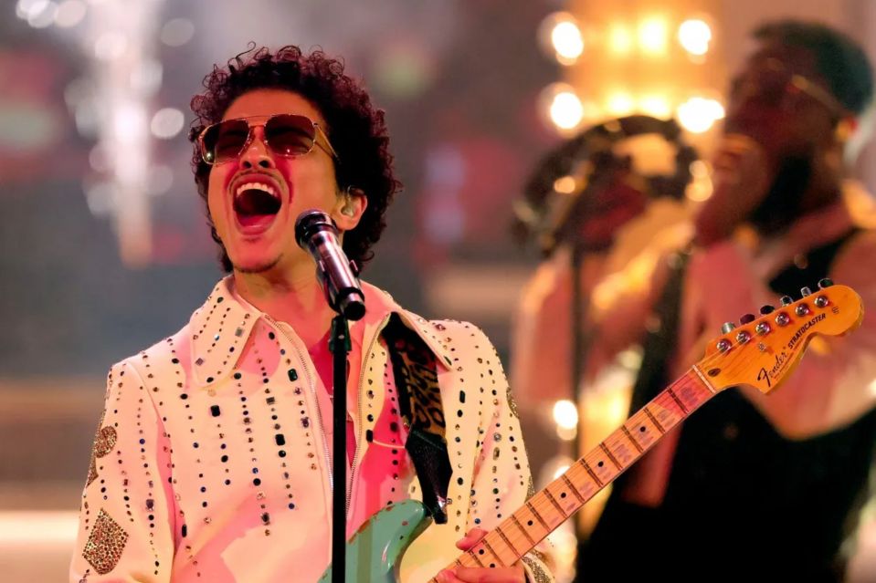Bruno Mars and Lady Gaga's song Die With a Smile charted highly