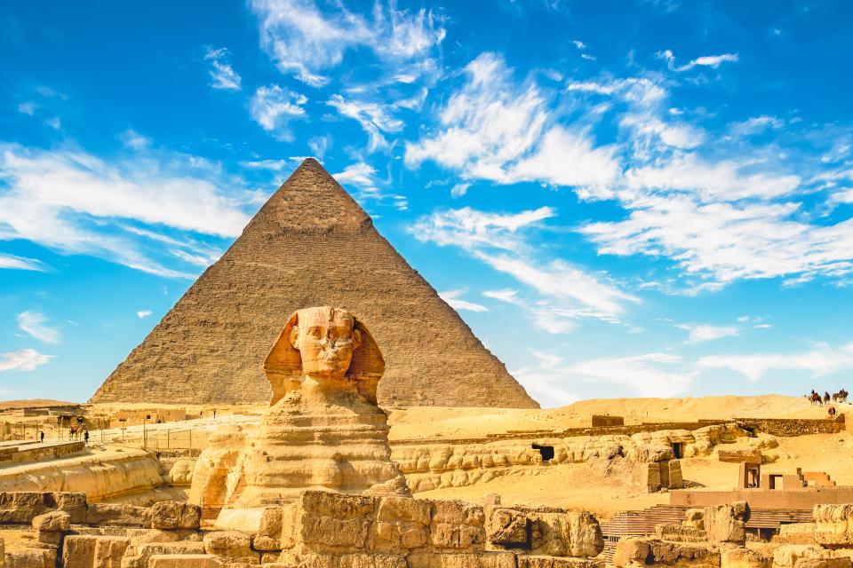 The Great Sphinx and Pyramid of Giza, Cairo, Egypt.