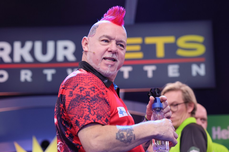 Peter Wright at the 2025 PDC Darts World Championships in Düsseldorf, Germany.