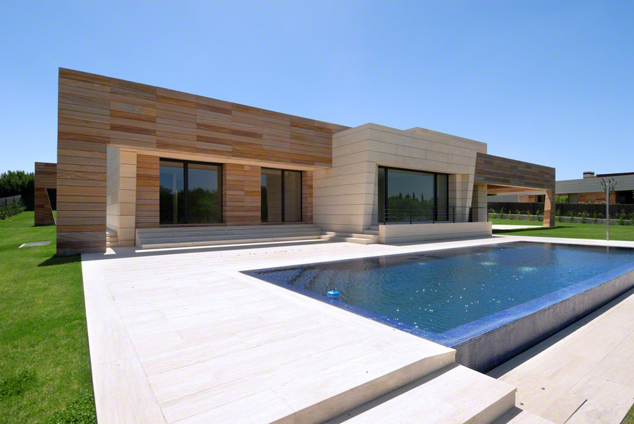 Modern house with swimming pool.