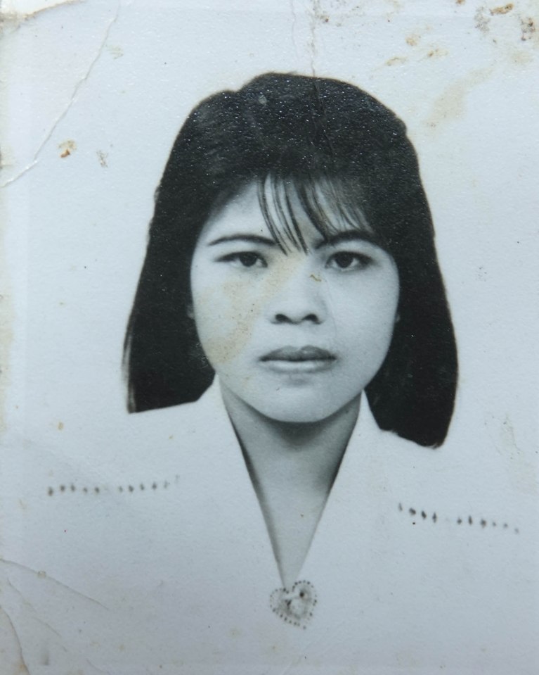 Black and white photo of Lamduan Seekanya.