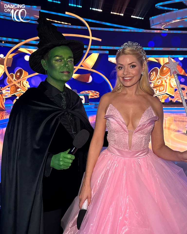 Holly Willoughby dressed as Glinda, the Good Witch, with the Wicked Witch of the West on Dancing on Ice.