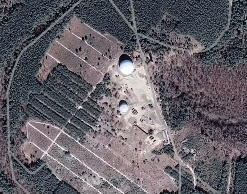 Aerial view of possible Tobol satellite jamming systems in Kaliningrad, Russia.