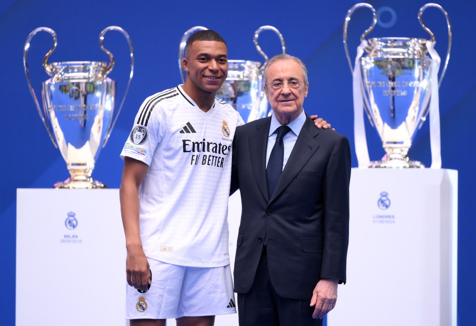Kylian Mbappé's Real Madrid unveiling with Florentino Pérez.