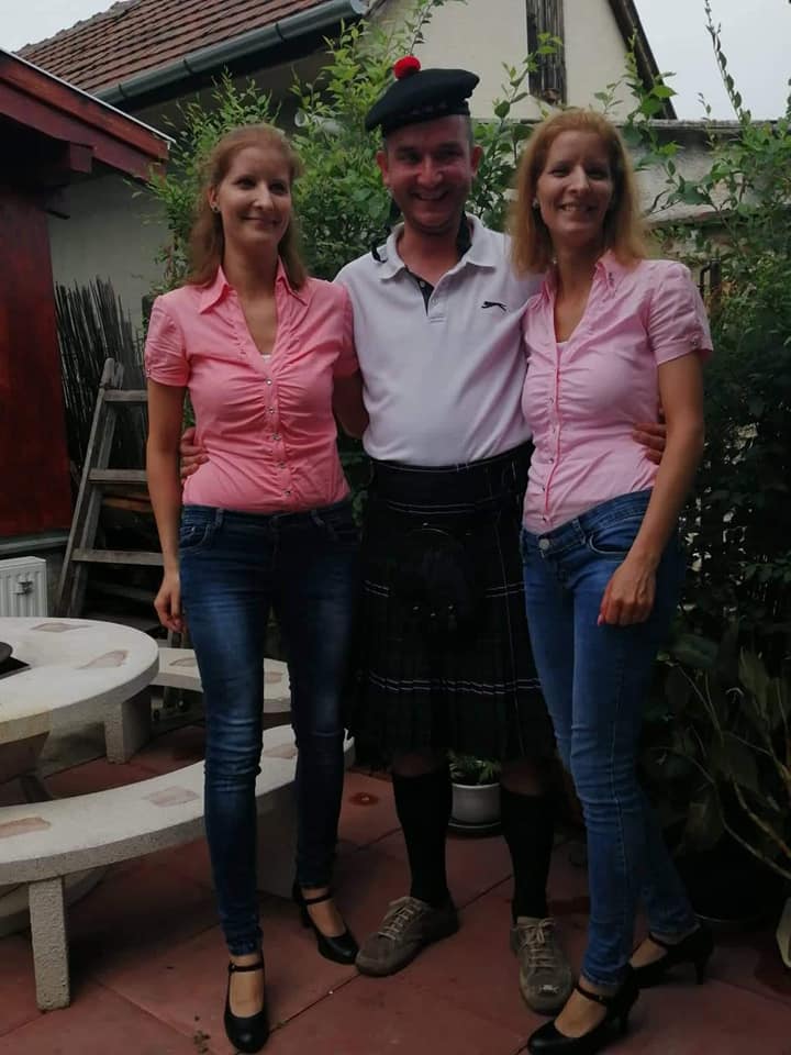 Sisters Eliza and Henrietta Huszti with their brother.