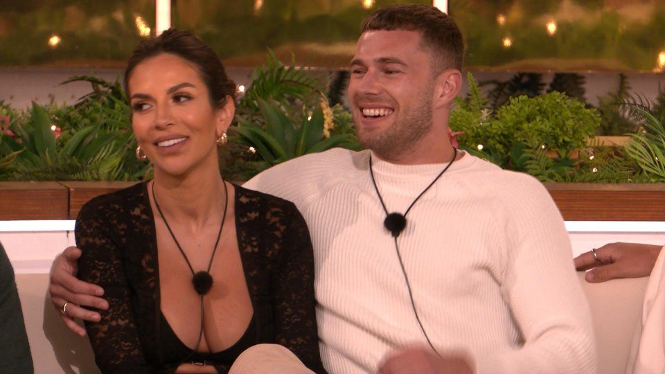 Ekin-Su Culculoglu and Curtis Pritchard on Love Island: All Stars.