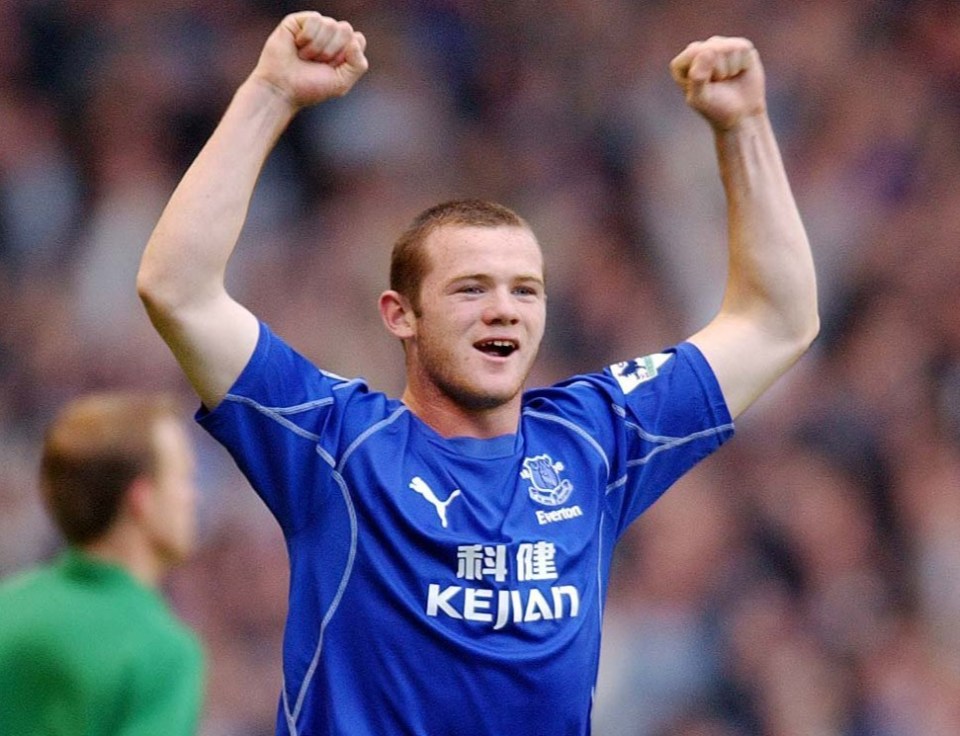 Wayne Rooney celebrating a win in an Everton jersey.