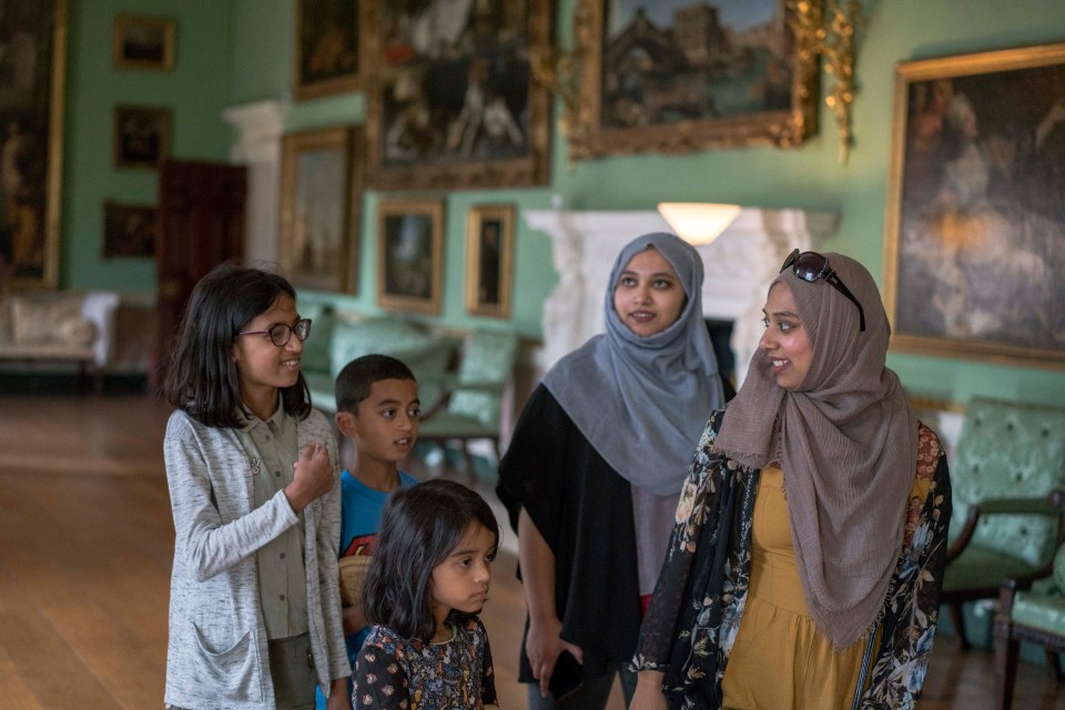 Family in an art gallery.