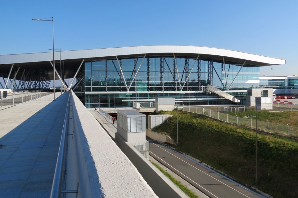 The plane made an emergency landing on the Spanish mainland soon after taking off from Tenerife