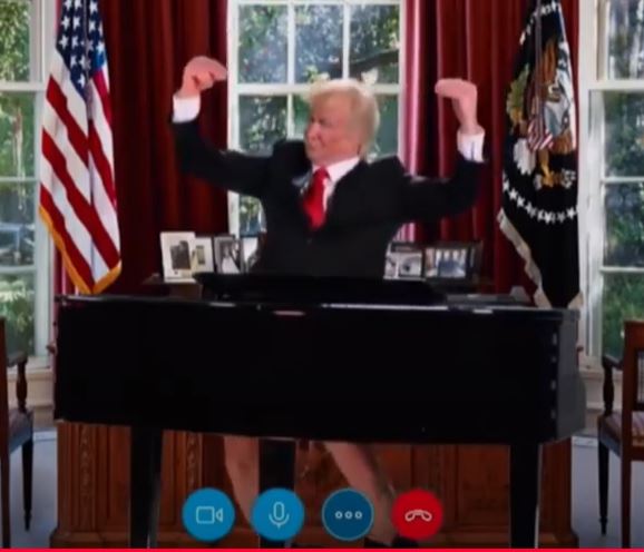Donald Trump flexing at a piano in the Oval Office.