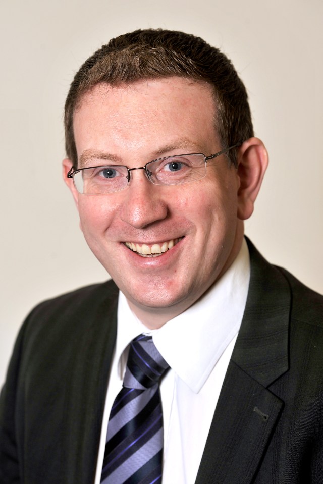 Portrait of Andrew Gwynne, Member of Parliament for Denton and Reddish.