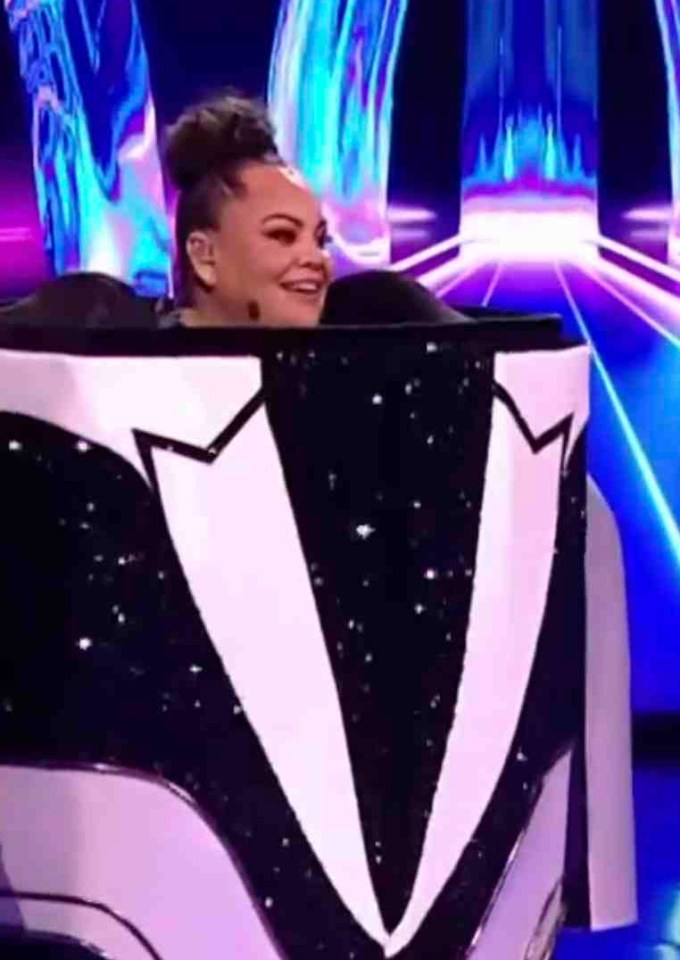 Keala Settle as Air Fryer on The Masked Singer, with host Joel Dommett.