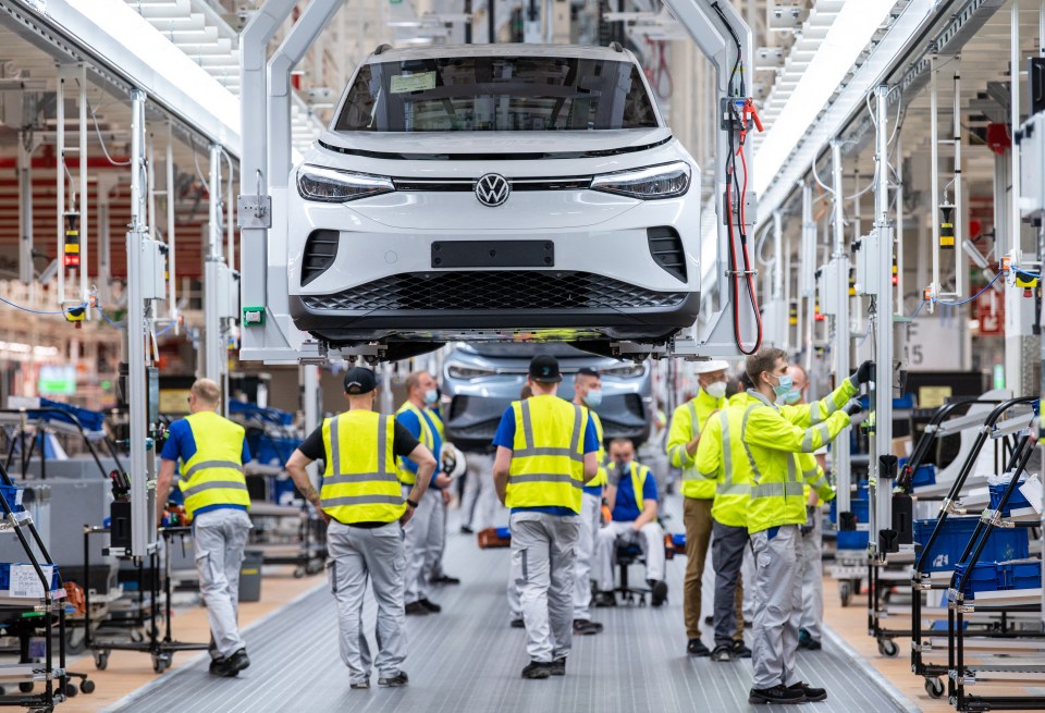 Volkswagen ID.4 electric car assembly line.