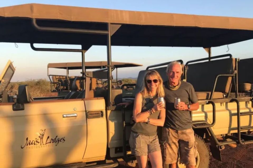 Michaela and Nick at Jais Lodges.