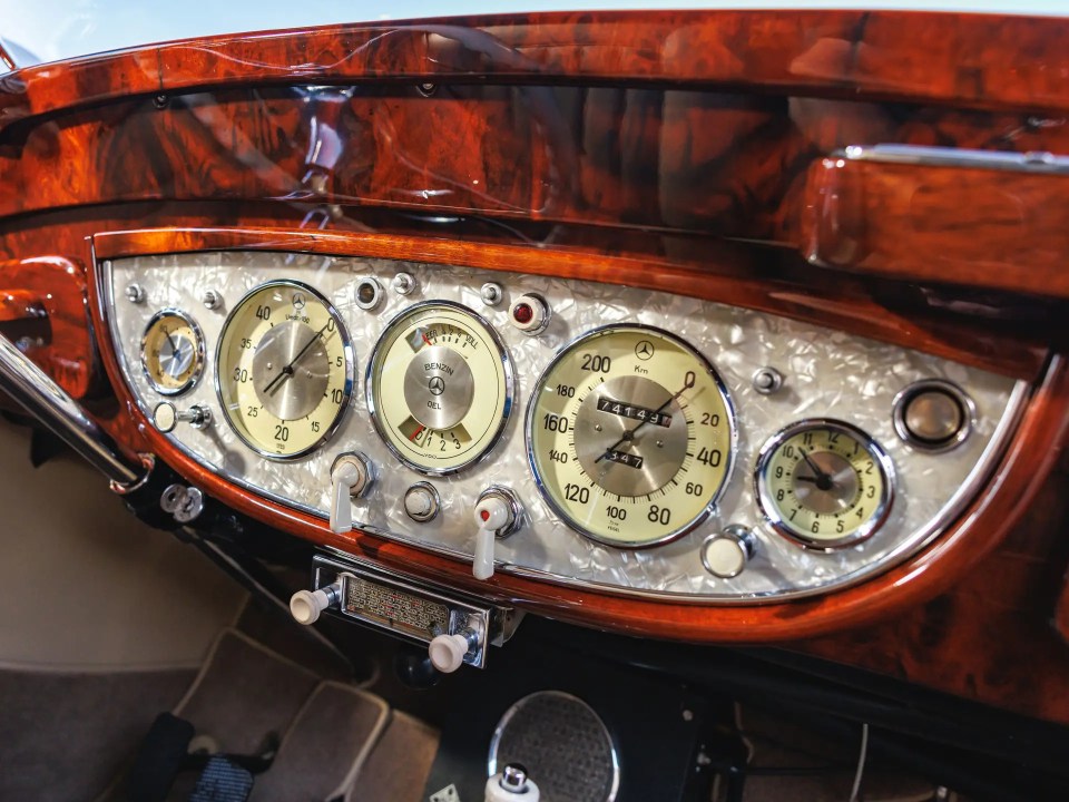 Dashboard of a restored 1937 Mercedes-Benz 540 K Cabriolet A.