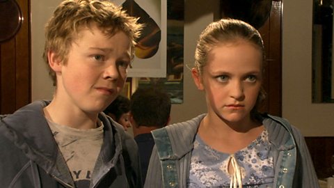 Two young actors from a 90s kids' TV show.