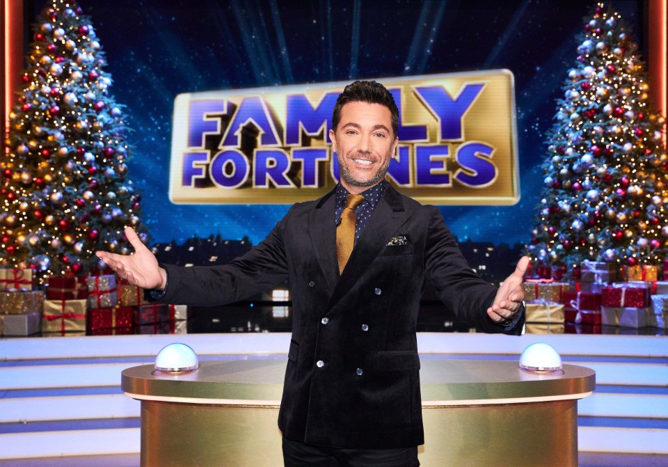 Gino D'Acampo hosting Family Fortunes Christmas special.