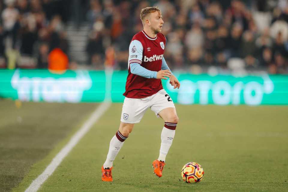 Jarrod Bowen, West Ham United player, dribbling the ball.