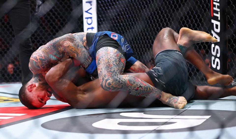 Leon Edwards in a mixed martial arts match.