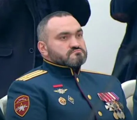 Photo of two men in military uniforms.