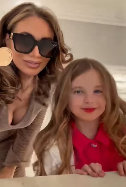 Amy Childs and her young daughter.