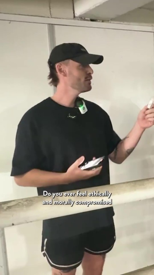 Watch shock moment MAFS expert is confronted by furious podcaster in the street and branded controversial shows real villain, , Josh Fox runs the MAFS Funny podcast and is currently doing an special investigation series into the 'downfall' of the show- he confronted John aiken  while he was out and about at the weekend and before he saw him, he told viewers the experts were the real villains , , , http://www.instagram.com/p/DHQWewxyvKL/?hl=en