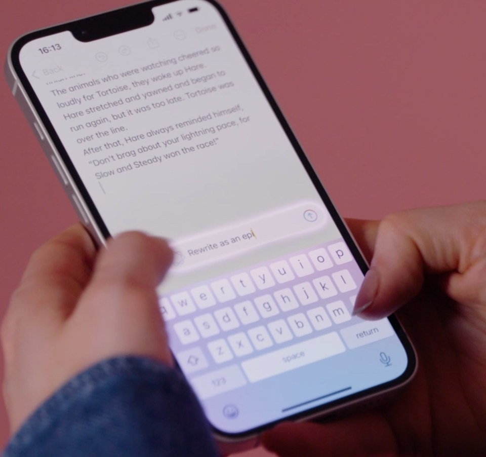 Person texting on iPhone, retelling the story of the Tortoise and the Hare.